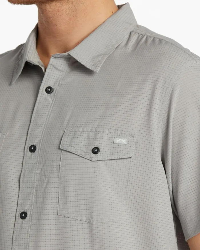 ADiv Surftrek Perf Short Sleeve Shirt Alloy Men Billabong TShirts