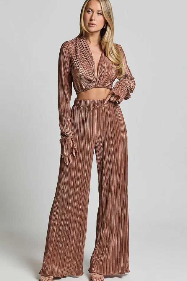 Aluna Two Piece Set 8211 Plisse Twist Front Crop Top And Wide Leg Pants Set In Chocolate Women Showpo Modest Clothing Aluna Two Piece Set 8211 Plisse Twist Front Crop Top And Wide Leg Pants Set In Chocolate Women Showpo Modest Clothing