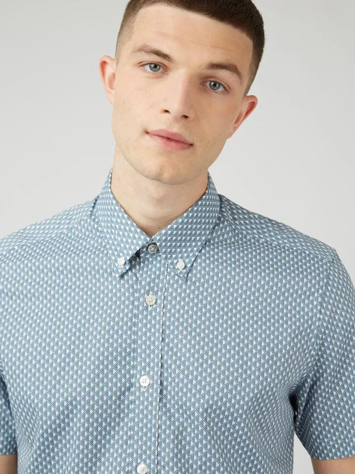 Ben Sherman Short Sleeve Shirts Men Geo Spot Print Shirt 8211 Blue Shadow Ben Sherman Short Sleeve Shirts Men Geo Spot Print Shirt 8211 Blue Shadow