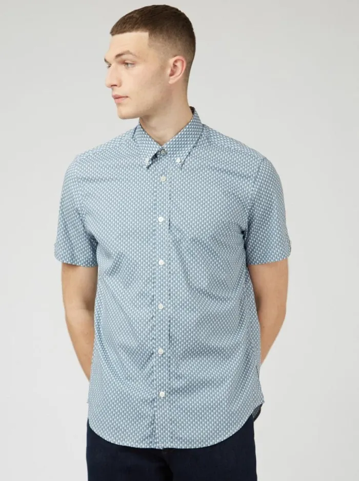 Ben Sherman Short Sleeve Shirts Men Geo Spot Print Shirt 8211 Blue Shadow Ben Sherman Short Sleeve Shirts Men Geo Spot Print Shirt 8211 Blue Shadow