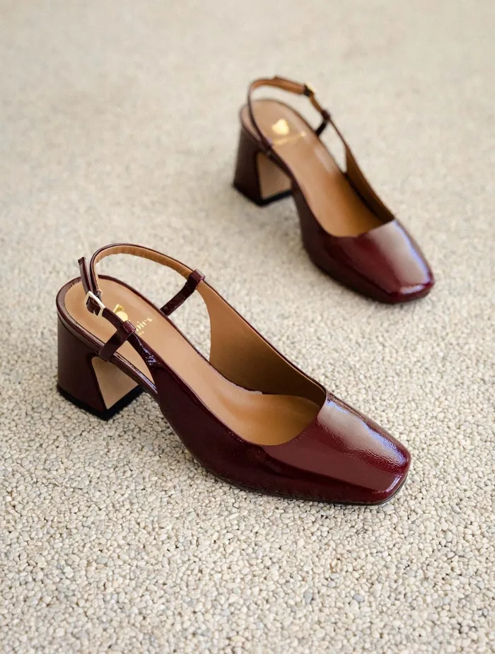 Bobbies Pumps and Mary Janes Maddie Nebbiolo 8211 Women