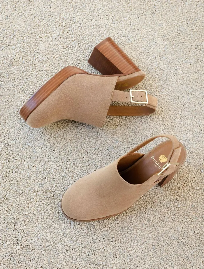Bobbies Pumps and Mary Janes Savannah Antelope 8211 Women