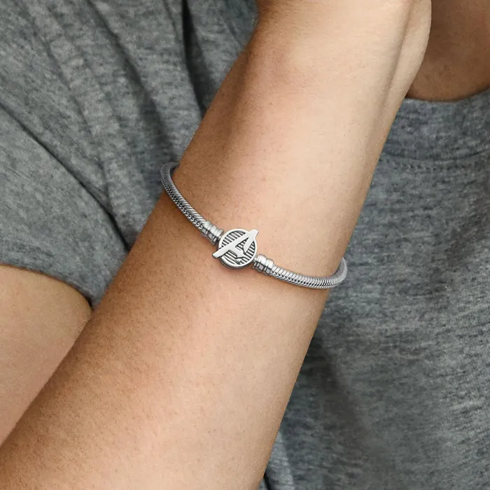 Chains Women Pandora Online Moments Marvel The Avengers Logo Clasp Snake Chain Bracelet