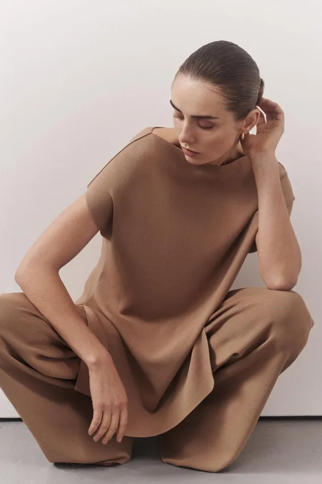 DISSH Knitted MABLE TAN LONGLINE KNIT TOP 8211 Women
