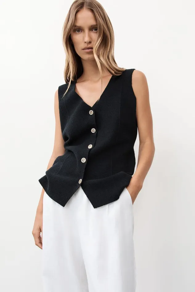 DISSH Vests LISA BLACK TAILORED KNIT VEST 8211 Women