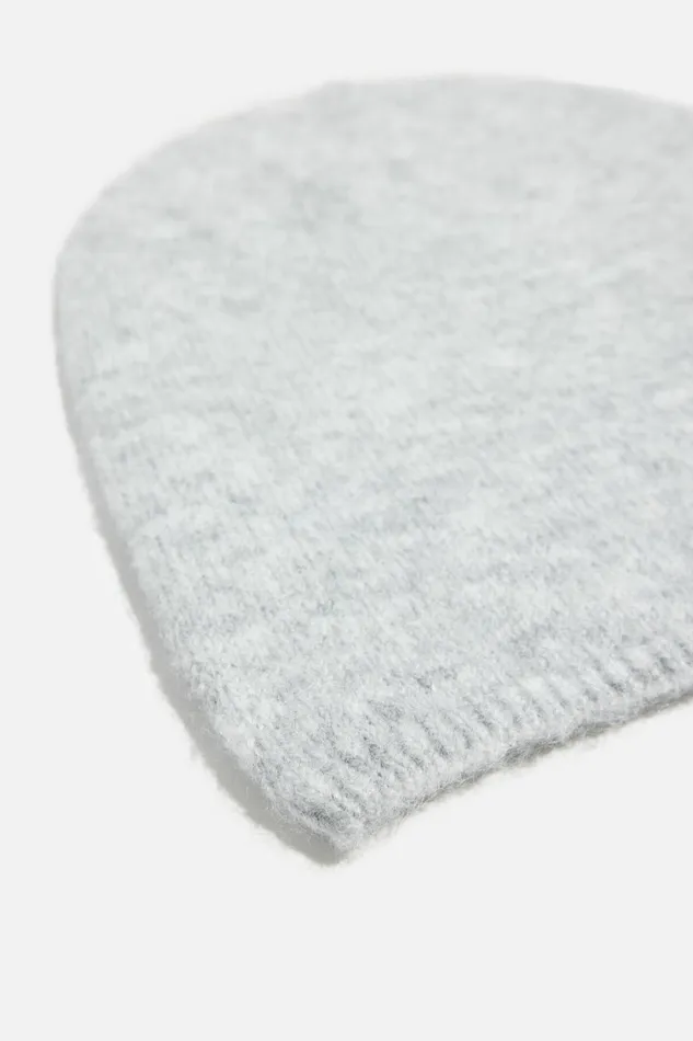 Dynamite Beanies and Scarves Women Heavenlyarn Beanie Gray