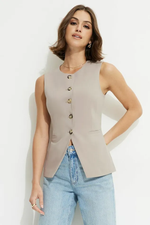 Dynamite Blazers and Vests Women Emery Round Neck Flyaway Vest Beige