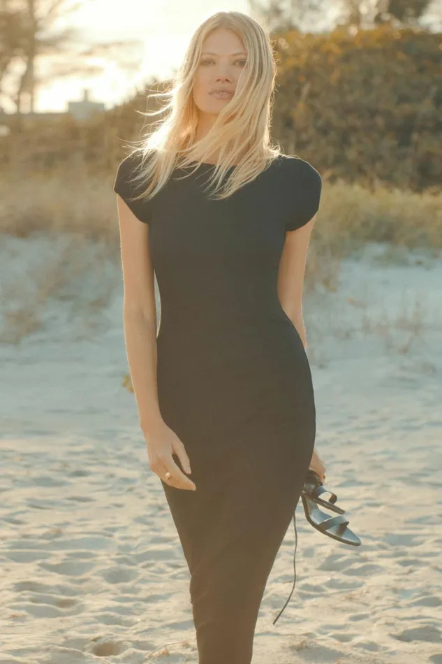 Dynamite Dresses and Jumpsuits Women Skye Open Back Midi Dress BLACK