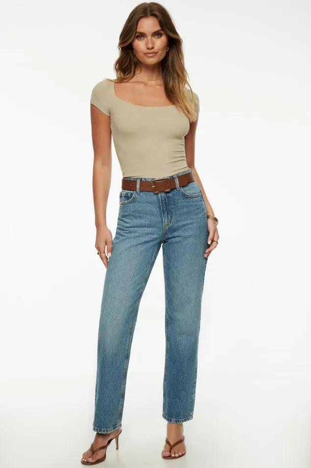 Dynamite Short Sleeve Tops Women Ribbed Scoop Neck T Shirt Beige