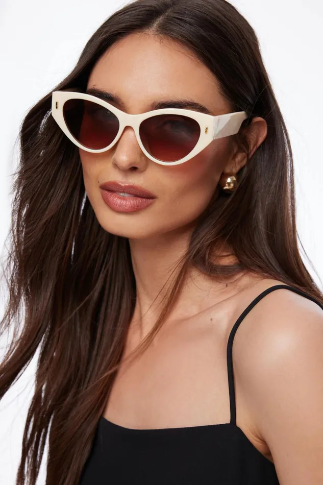 Dynamite Sunglasses Women Classic Wide Arm CatEye Sunglasses Beige