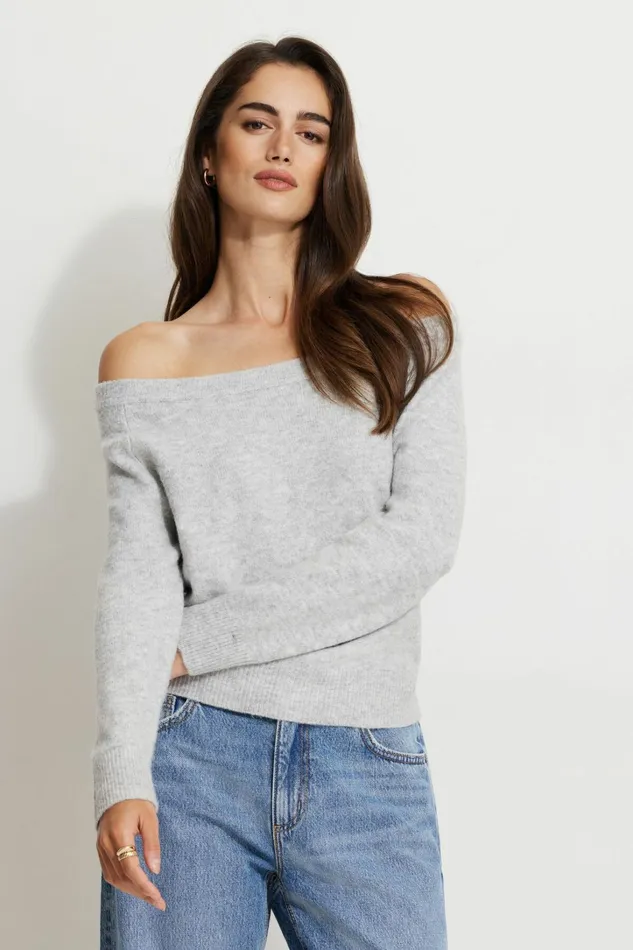 Dynamite Tops Women Heavenlyarn Off Shoulder Sweater Gray