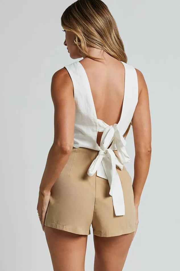 Elyssa Shorts 8211 Pleat Detail Shorts In Camel Women Showpo Curve Clothes