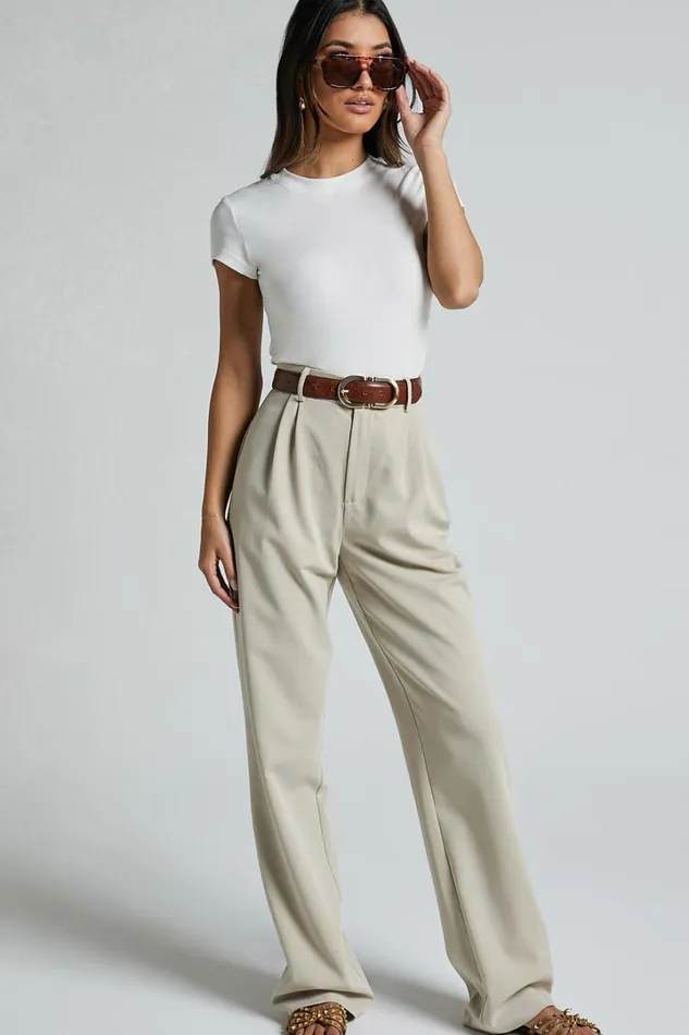 Estrella Top 8211 Crew Neck Short Sleeve Shirt In White Women Showpo Basics