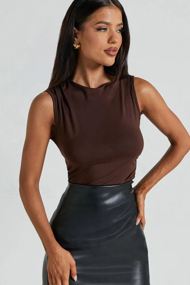 Georgina Top 8211 Asymmetrical Hem Jersey Tank In Chocolate Women Showpo Tops