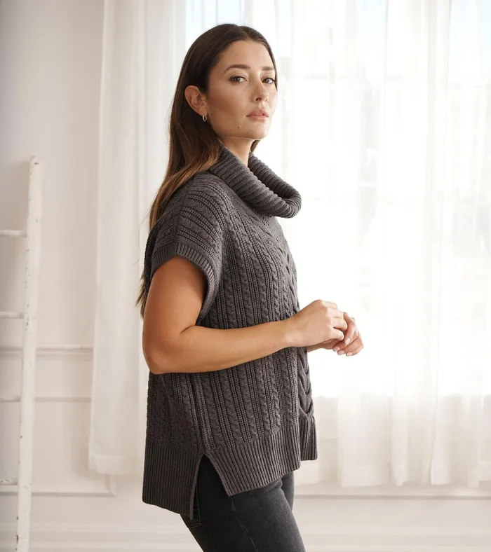 Hatley Cable Knit Vest 8211 Charcoal Grey Women Sweaters