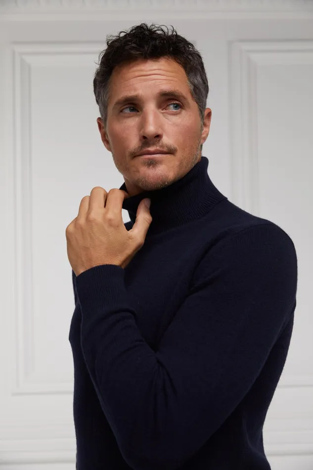 Holland Cooper Knitwear Men Byron Roll Neck Knit Navy