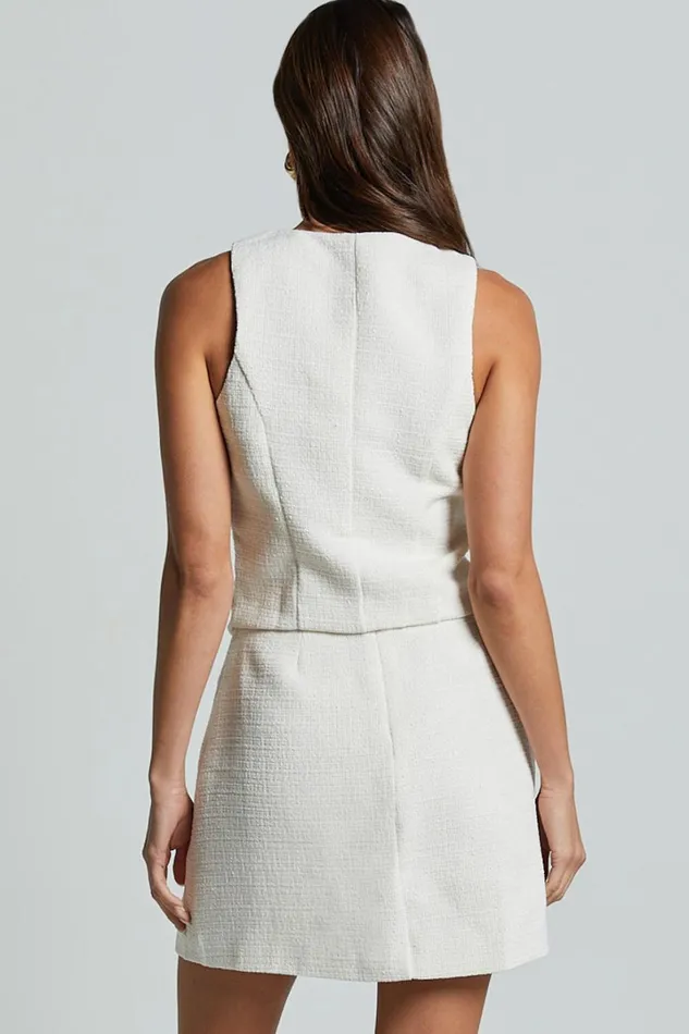 Iggy Vest 8211 Button Through Boucle Vest In Cream Women Showpo Tops