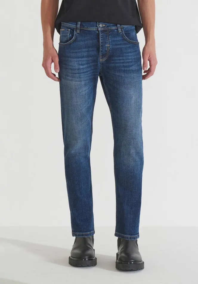 Jeans Men Antony Morato Kurt Comfort Tapered Fit Jeans In Authentic Blue Denim Light Blue