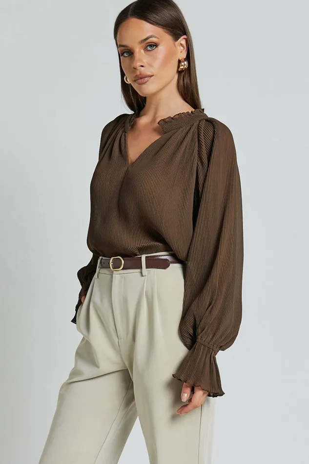 Kerray Top 8211 V Neck Long Sleeve Pleated Top In Mocha Women Showpo Curve Clothes