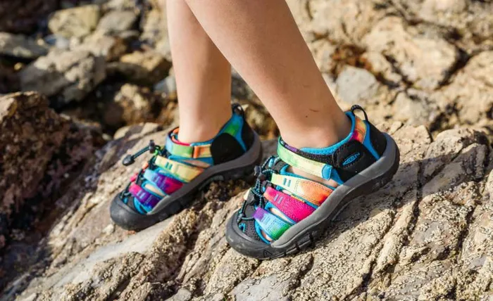 Kids KEEN Hike Big Kids039 Newport H2 SafariBirch Sandal Kids KEEN Hike Big Kids039 Newport H2 SafariBirch Sandal