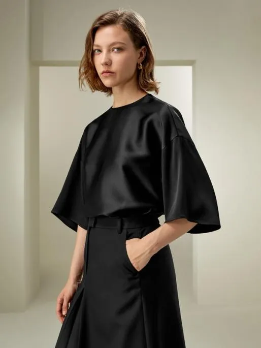 Lilysilk Relaxed Silk Crewneck Blouse Women Blouses Shirts