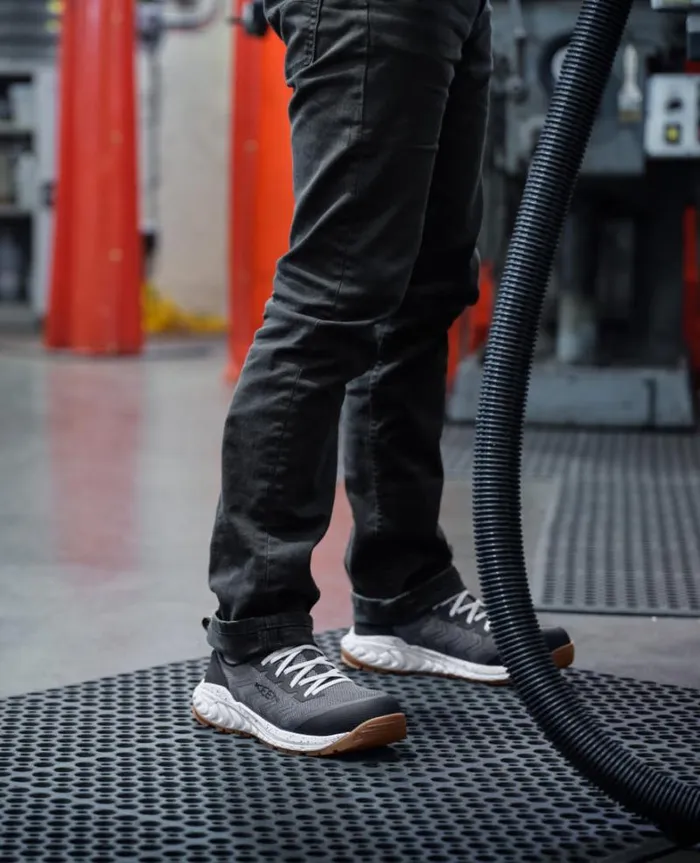 Men KEEN Shoes Arvada Shift CarbonFiber Toe Martini OliveBlack Work Slipon Men KEEN Shoes Arvada Shift CarbonFiber Toe Martini OliveBlack Work Slipon