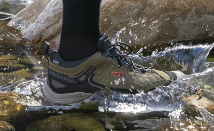 Men KEEN Shoes Targhee IV Waterproof Dark OliveGold Flame Leather Hiking Shoe Men KEEN Shoes Targhee IV Waterproof Dark OliveGold Flame Leather Hiking Shoe