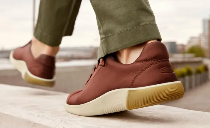 Men KEEN SlipOns KNX Lace Tortoise ShellPlaza Taupe Leather Shoe Men KEEN SlipOns KNX Lace Tortoise ShellPlaza Taupe Leather Shoe