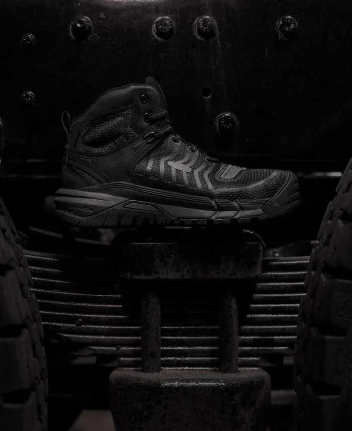 Men KEEN Work Boots and Shoes CarbonFiber Toe Work Sneakers 8211 Kansas City Mid Men KEEN Work Boots and Shoes CarbonFiber Toe Work Sneakers 8211 Kansas City Mid