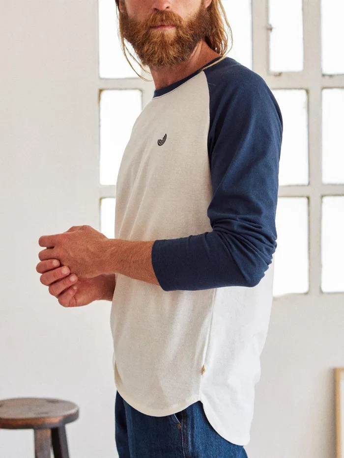 Men Likuri 8211 Natural WhiteNavy TWOTHIRDS TShirts
