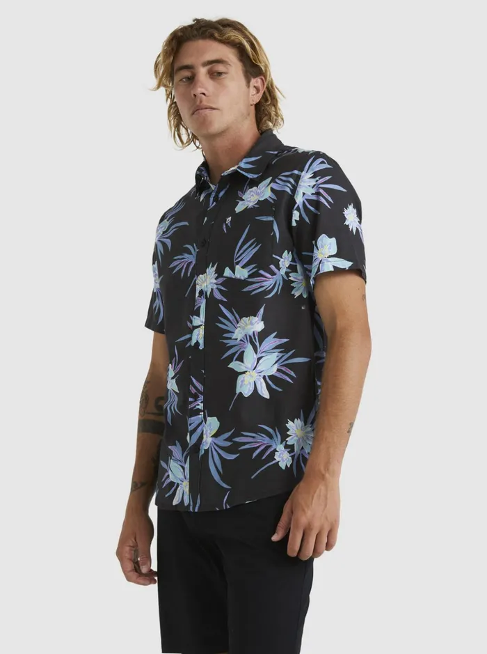 Men Quiksilver Shirts and Polos New Bloom Short Sleeve Shirt Tarmac New Bloom Men Quiksilver Shirts and Polos New Bloom Short Sleeve Shirt Tarmac New Bloom