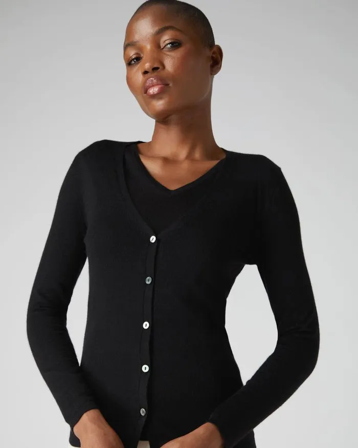 NPeal Cardigans Women Mia Superfine Cashmere V Neck Cardigan Black