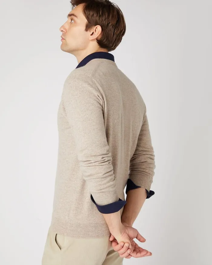 NPeal Jumpers Men Burlington V Neck Cashmere Jumper Oatmeal Brown