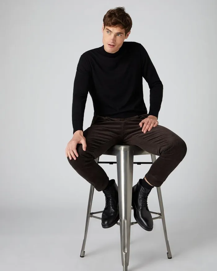 NPeal Jumpers Men Fine Gauge Cashmere Turtle Neck Jumper Black