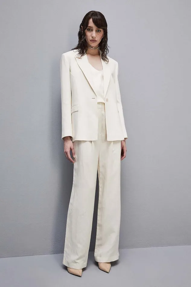 Patrizia Pepe Essential Viscose And Linen Jacket White Raw White Apparel Blazers