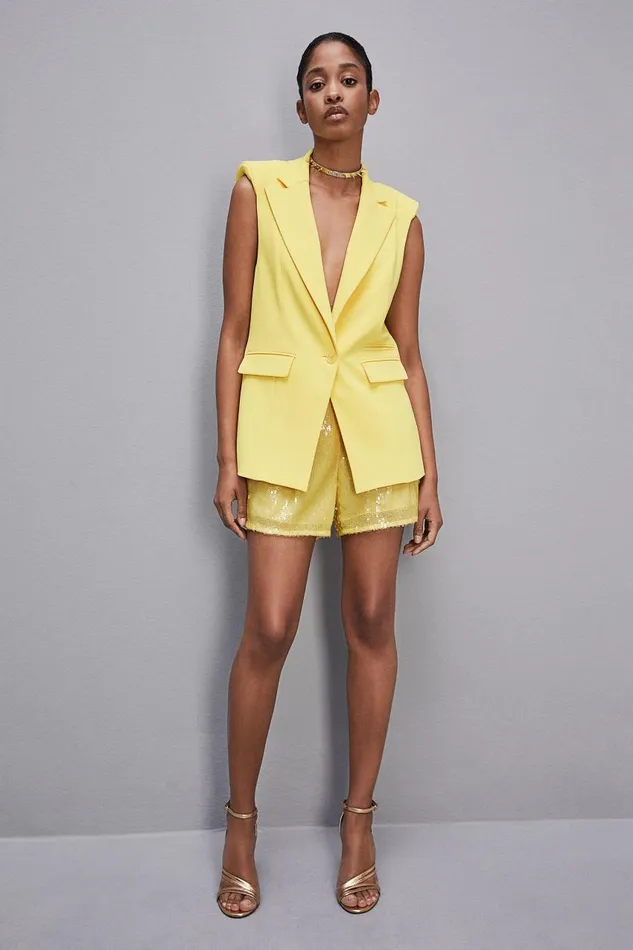 Patrizia Pepe Fluid Twill Sleeveless Vest Yellow Dynamic Yellow Apparel Blazers