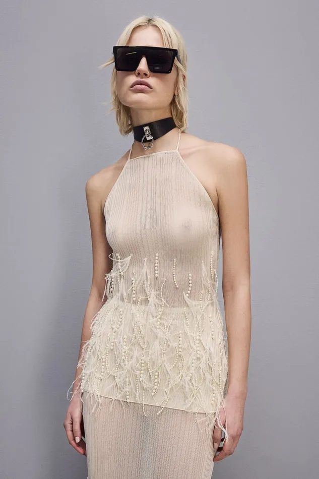 Patrizia Pepe Sleeveless Top With Feather And Pearl Embroidery White Raw White Apparel Tops Patrizia Pepe Sleeveless Top With Feather And Pearl Embroidery White Raw White Apparel Tops