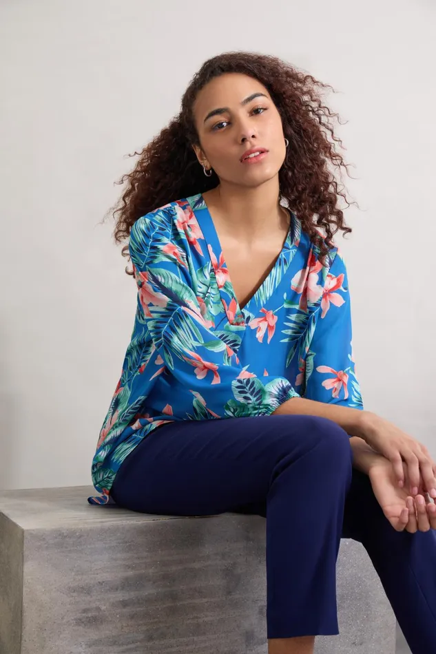 Printed VNeck Kelly Blouse Crepe De Chine Women Jones New York Tops and Blouses Printed VNeck Kelly Blouse Crepe De Chine Women Jones New York Tops and Blouses