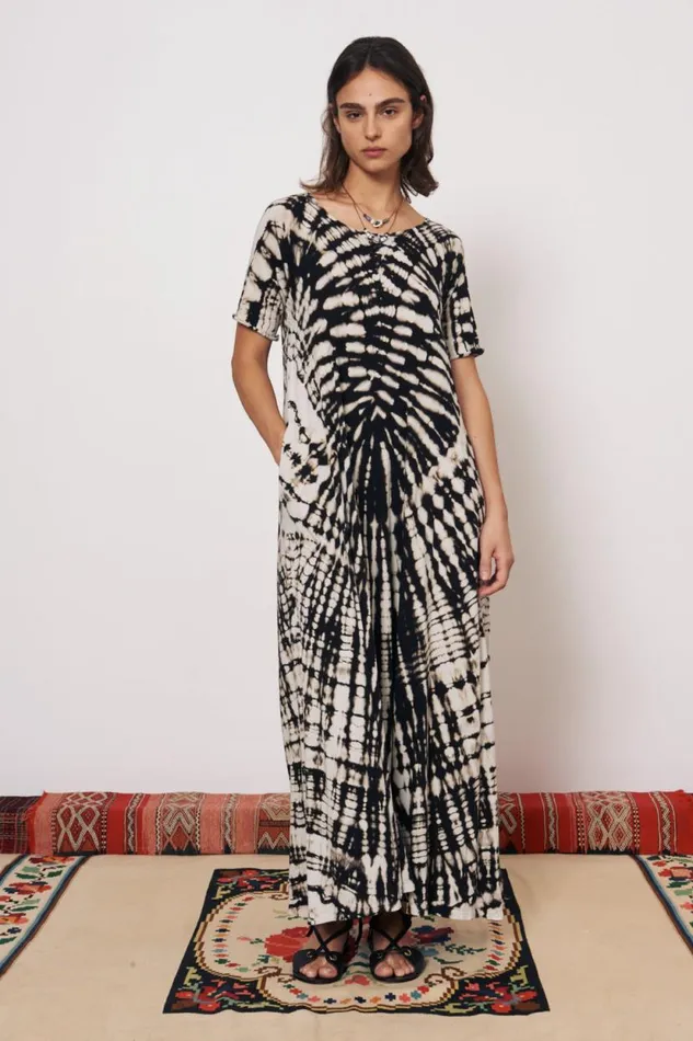Raquel Allegra Black And Dirty White Bantu Maxi Dress Women Dresses