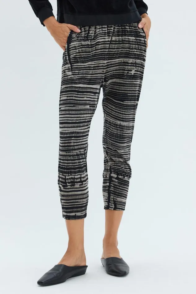 Raquel Allegra Brush Black Jezebel Pant Women Sweaters and Knits