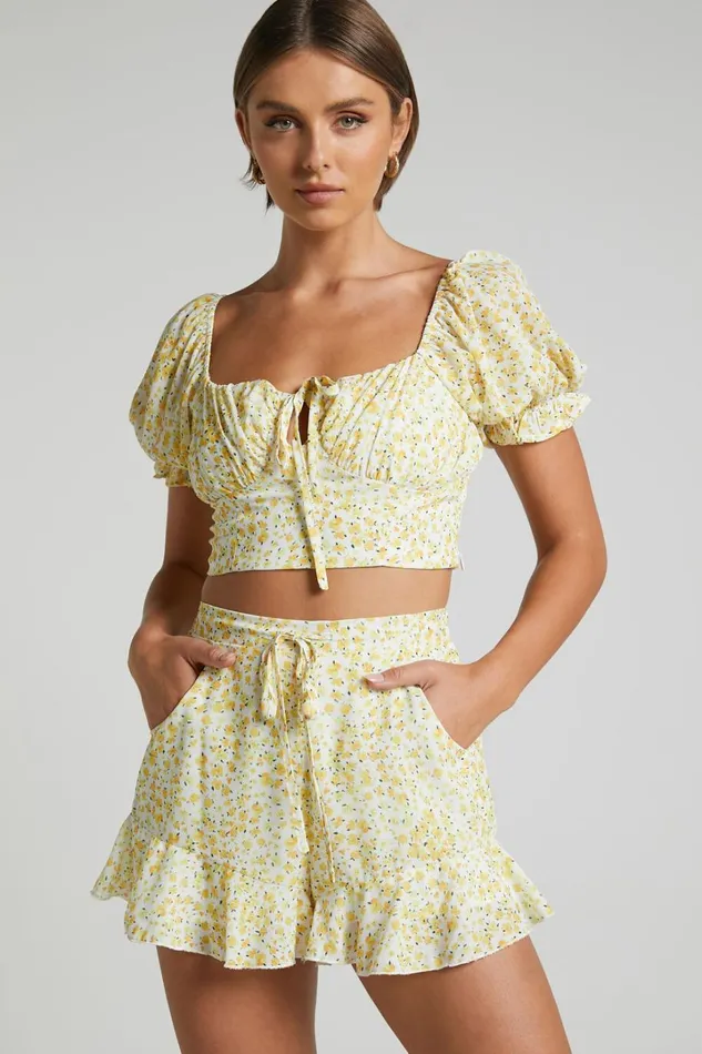 Rhenzy Shorts 8211 Frill Hem Shorts In Sunshine Ditzy Women Showpo Shorts