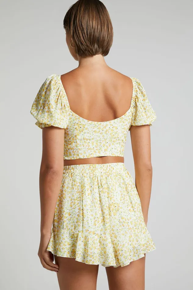 Rhenzy Shorts 8211 Frill Hem Shorts In Sunshine Ditzy Women Showpo Shorts