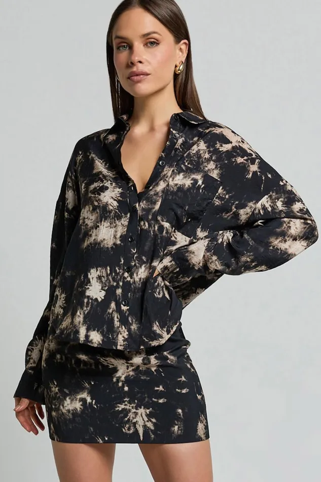 Romain Mini Skirt 8211 High Waisted Printed Mini Skirt In Black Tie Dye Women Showpo Skirts