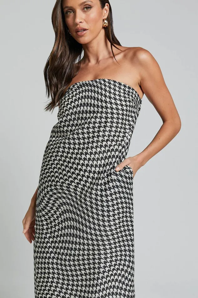 Runaway The Label 8211 Rina Maxi Dress In Bonn Print Women Showpo Dresses
