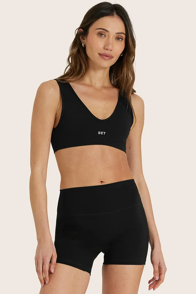 SET ACTIVE Bras Tops SPORTBODY SPORTY DIP BRA 8211 ONYX 8211 Women