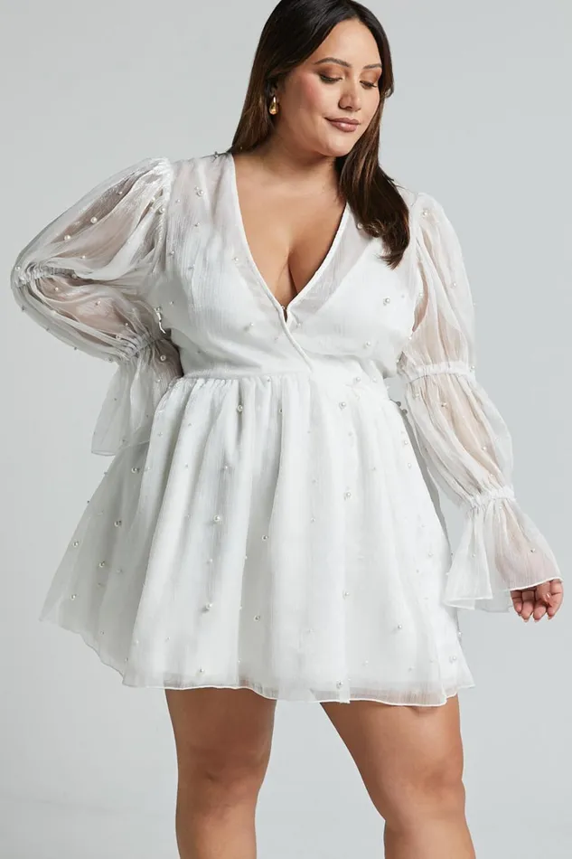 Solanna Mini Dress 8211 Long Puff Sleeve V Neck Dress In White Women Showpo Curve Clothes