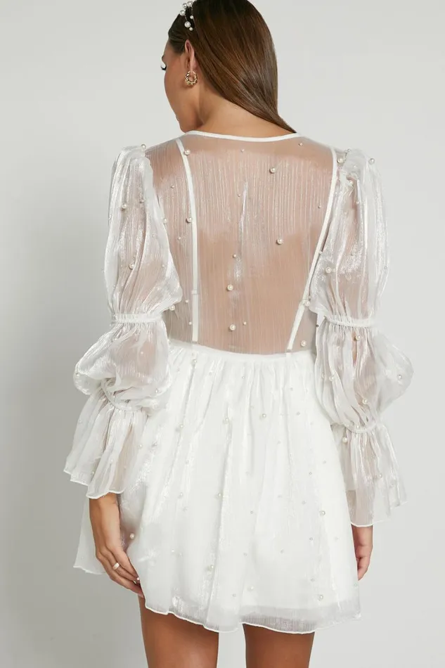 Solanna Mini Dress 8211 Long Puff Sleeve V Neck Dress In White Women Showpo Curve Clothes