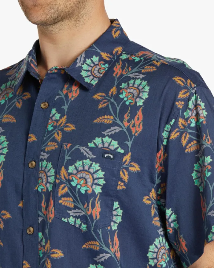 Sundays Short Sleeve Shirt Dark Blue Men Billabong Shirts
