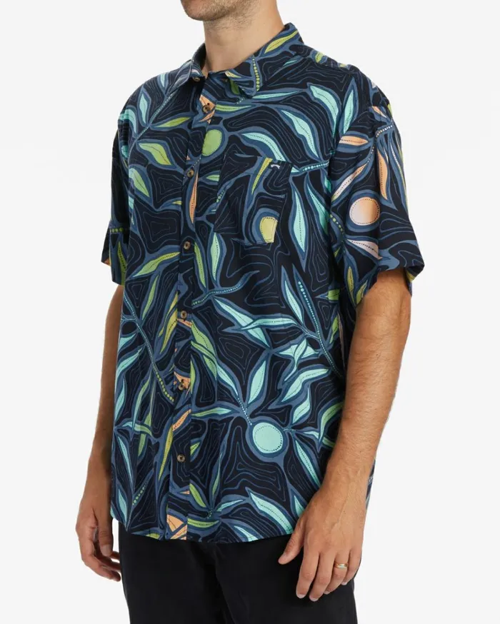 Sundays Short Sleeve Shirt Dark Navy Men Billabong Shirts