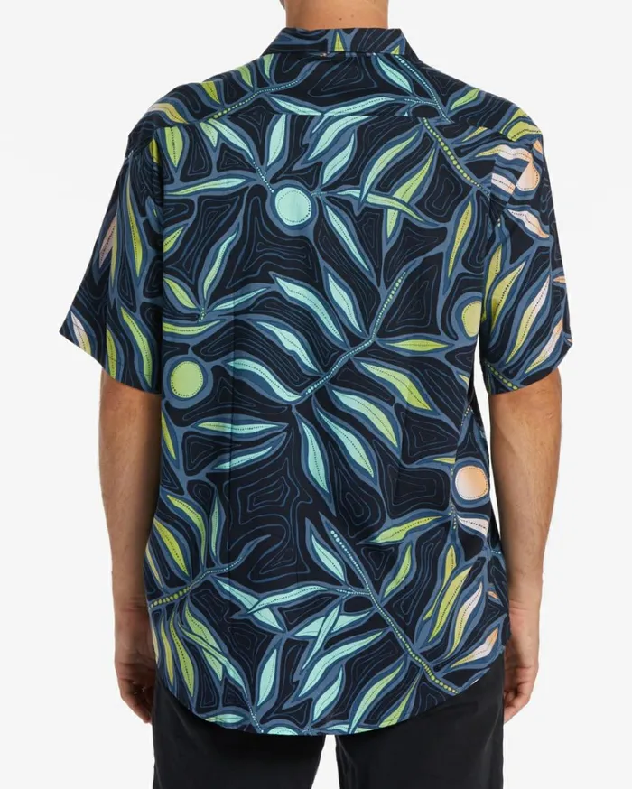 Sundays Short Sleeve Shirt Dark Navy Men Billabong Shirts